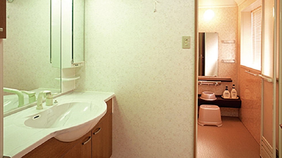 日典ラサ金山・別邸やすらぎ