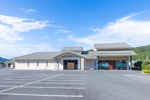 シティ・ホール焼山