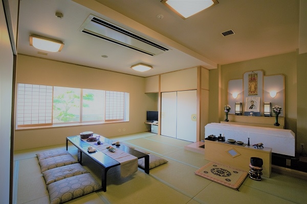 シティ・ホール焼山