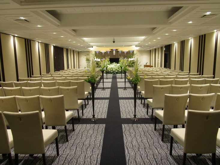 セレモール泉 市名坂