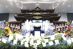 紫雲殿 名東日進斎場