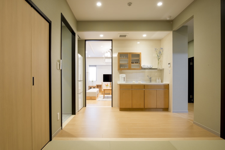 こすもす邸 広島駅北