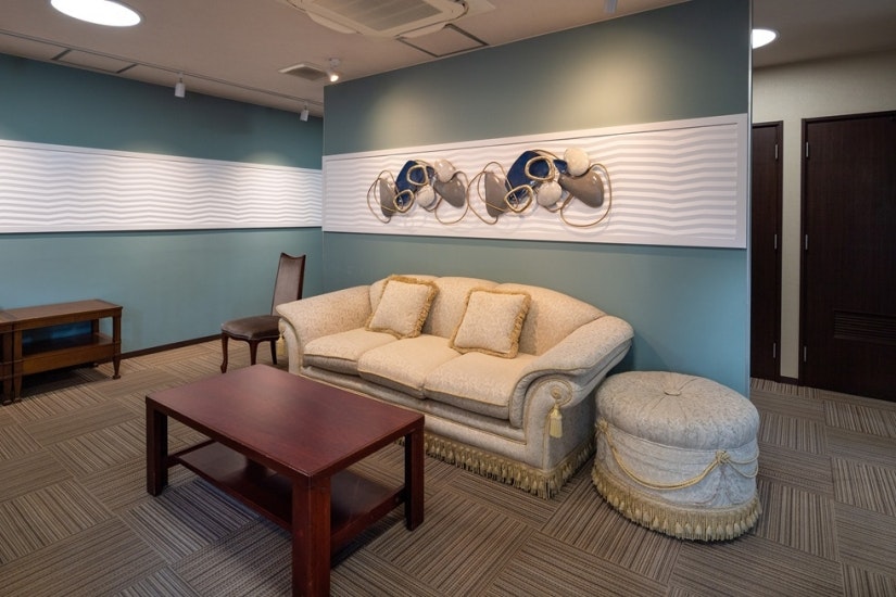 とわノイエ やなせ