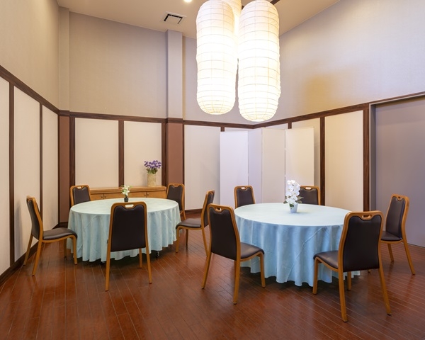 とわノイエ やなせ