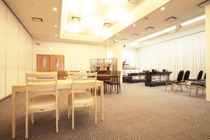 直江津シティホール 東條會館