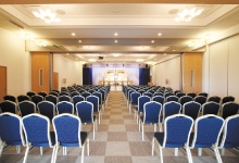 関山シティホール 東條會館