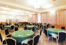 関山シティホール 東條會館