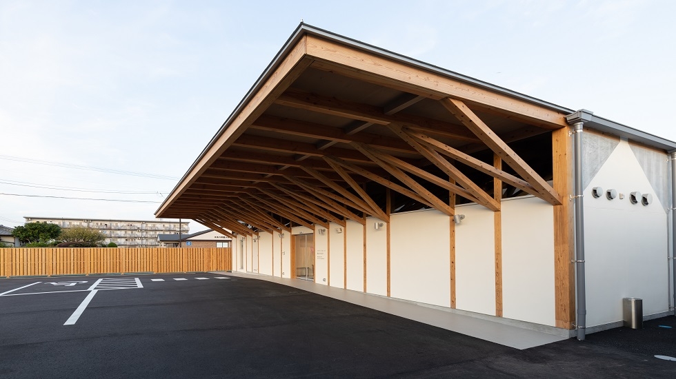 メモリードホール桜並木通り