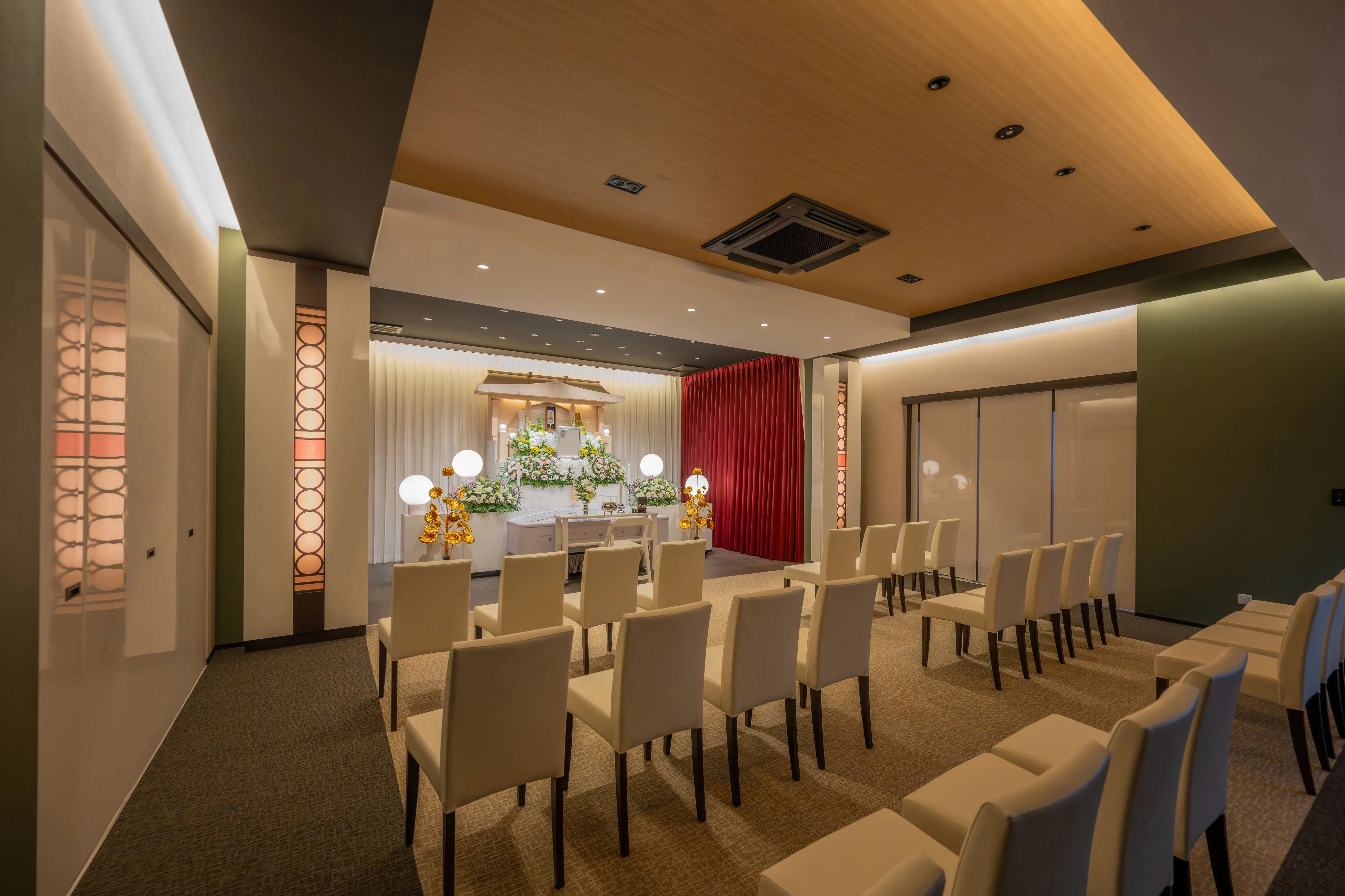家族葬の灯‐月が丘ホール‐／ハウスセレモニー株式会社